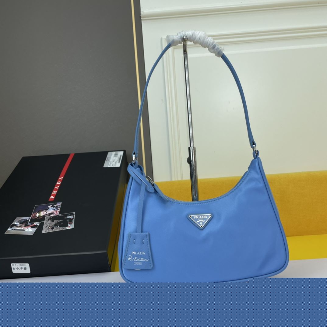 Pra*a top handle bags